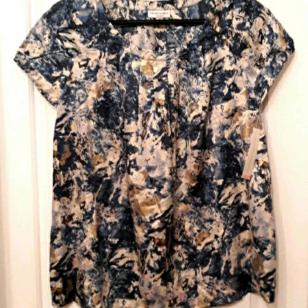 Liz Langer Gold Navy and white Maternity top .